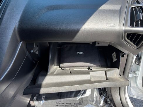 Used 2017 Ford Focus SEL image 34