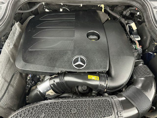 Used 2022 Mercedes-Benz GLE 350 w/ AMG Line Exterior image 39