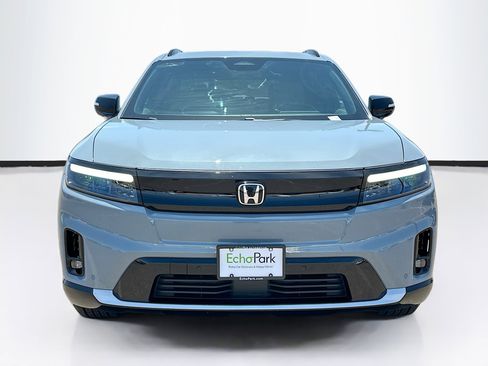 Used 2025 Honda Prologue Touring image 2