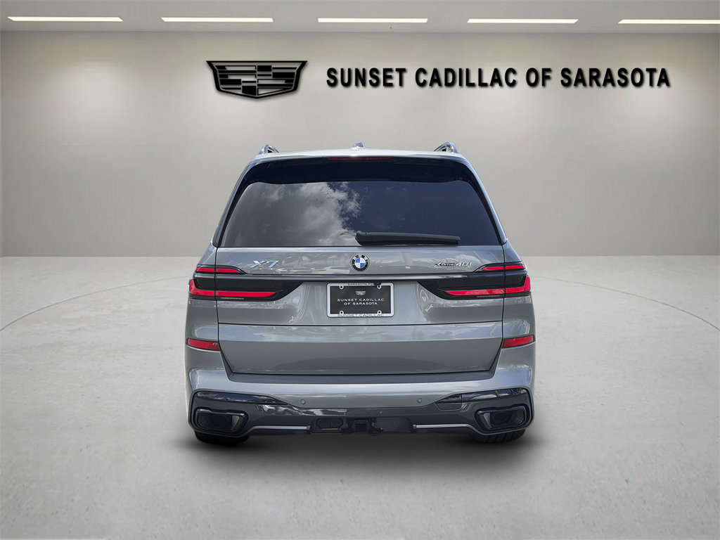 Used 2024 BMW X7 xDrive40i w/ Executive Package AWD/4WD image 6