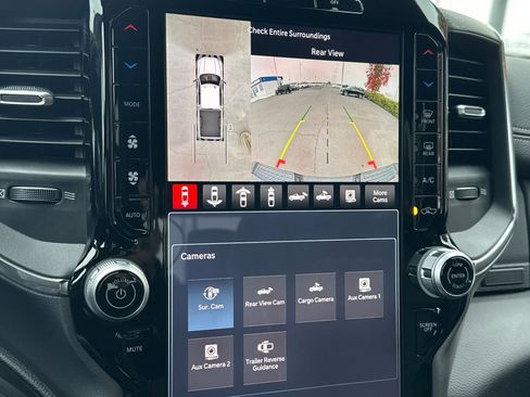 New 2025 RAM 2500 Laramie w/ Towing Technology Group image 19