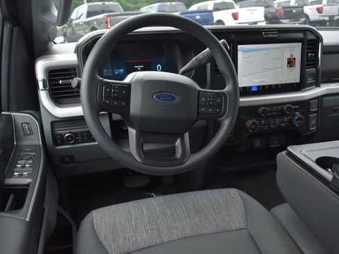 New 2026 Ford F350 XLT w/ XLT Premium Package AWD/4WD image 19