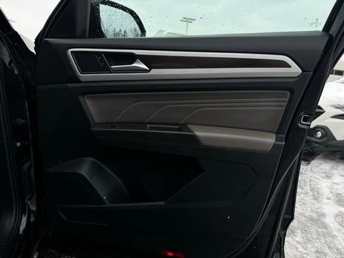 Used 2022 Volkswagen Atlas SE image 13