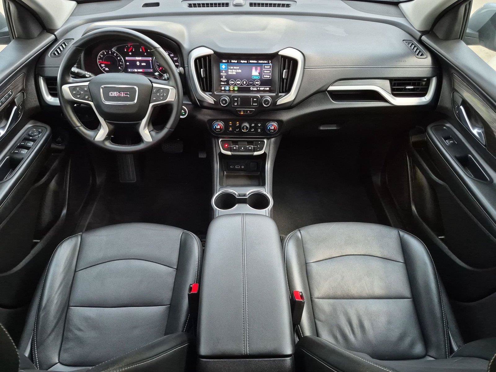 Used 2024 GMC Terrain SLT AWD/4WD image 12