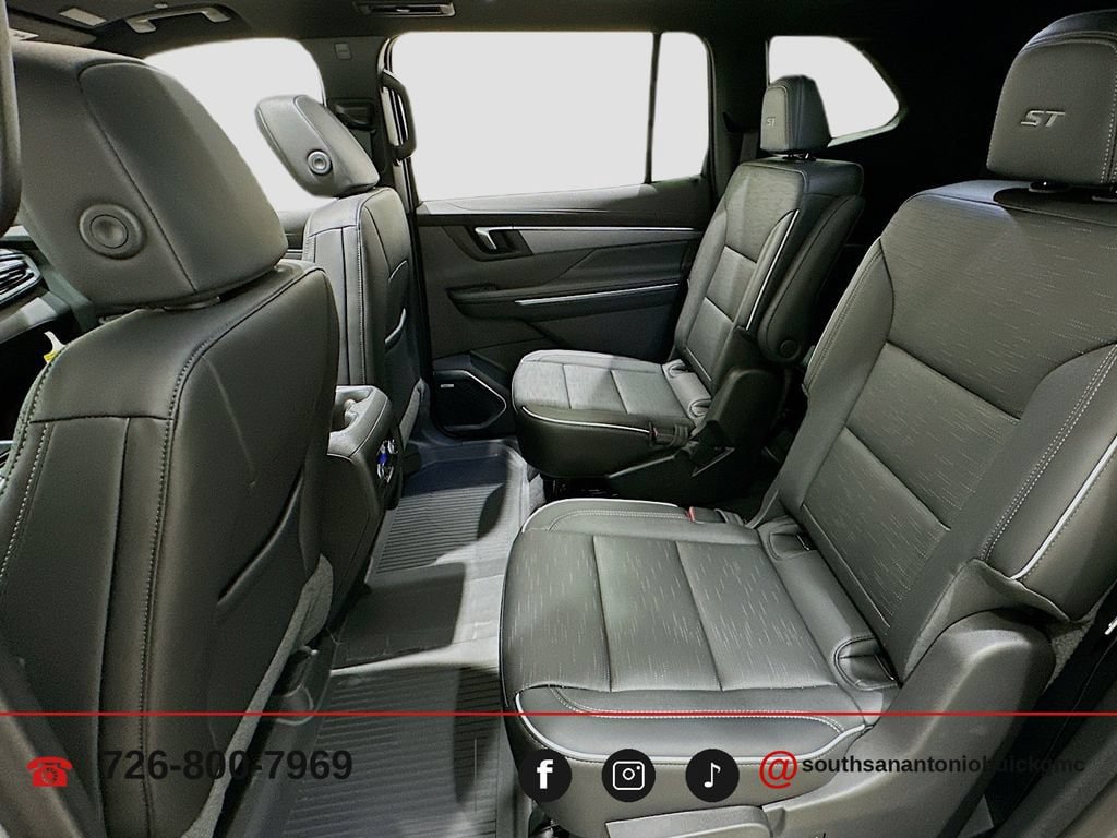 New 2026 Buick Enclave Sport Touring w/ Power Package FWD image 29