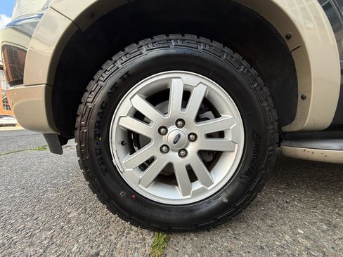 Used 2010 Ford Explorer Eddie Bauer AWD/4WD image 51