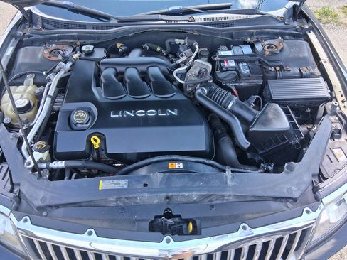 Used 2006 Lincoln Zephyr FWD image 10