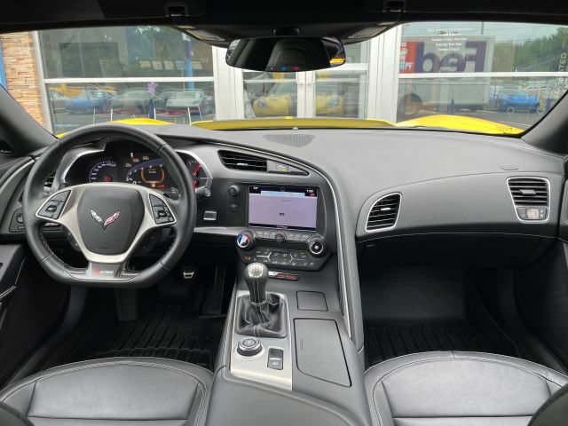 Used 2016 Chevrolet Corvette Z06 w/ Z07 Performance Package RWD image 38