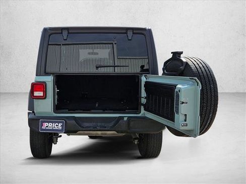 Used 2023 Jeep Wrangler Unlimited Sport image 6