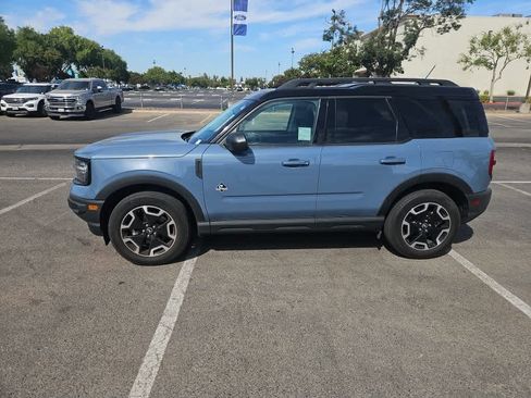 Used 2024 Ford Bronco Sport Outer Banks w/ Tech Package AWD/4WD image 4