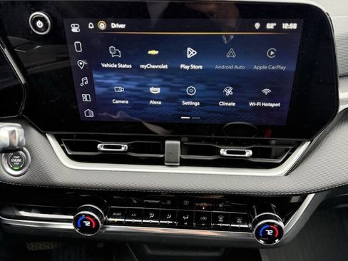 Used 2025 Chevrolet Equinox LT w/ Convenience Package II image 15