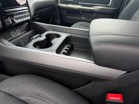 New 2026 RAM 2500 Big Horn AWD/4WD image 19
