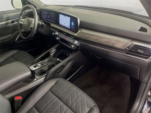Used 2025 Kia Telluride SX Prestige X-Line image 33