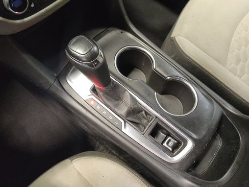 Used 2020 Chevrolet Equinox LT image 26