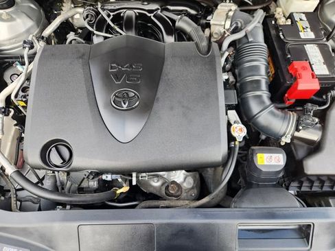 Certified 2021 Toyota Avalon Touring FWD image 31