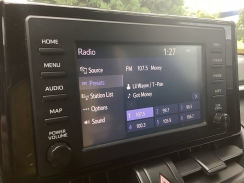 Used 2019 Toyota RAV4 LE w/ All Weather Liner Package AWD/4WD image 13