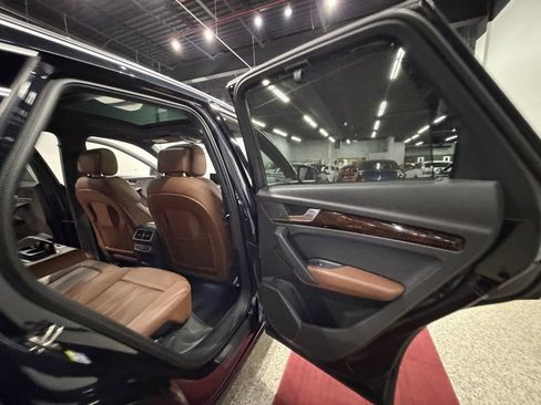 Used 2018 Audi Q5 2.0T Premium Plus AWD/4WD image 32