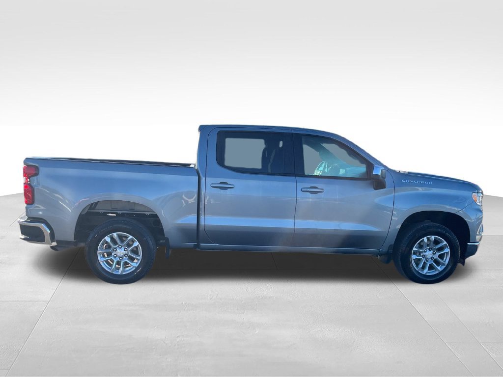 Used 2024 Chevrolet Silverado 1500 LT AWD/4WD image 6