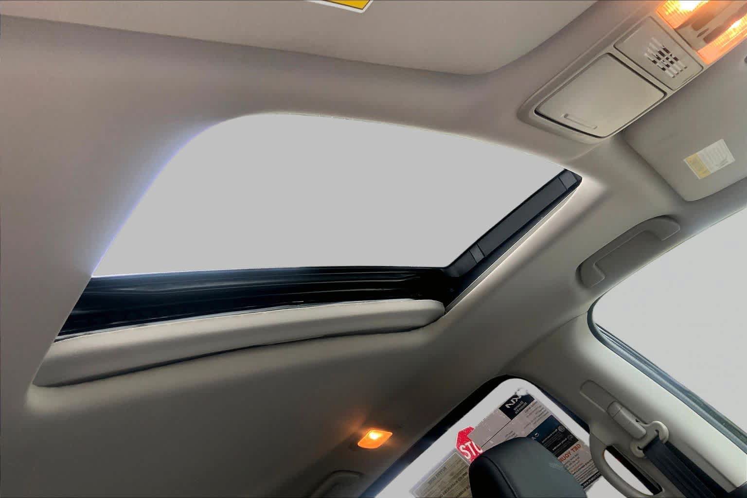 Used 2026 Honda Odyssey EX-L image 13