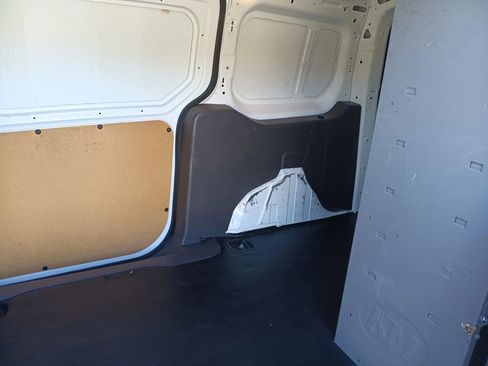 Used 2020 Ford Transit Connect XL FWD image 12