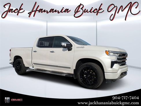 Used 2023 Chevrolet Silverado 1500 High Country w/ Technology Package image 1