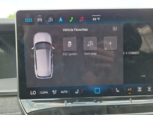 Used 2025 Volkswagen Tiguan S FWD image 21