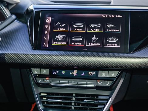 Used 2022 Audi e-tron GT Prestige w/ Prestige Package image 14