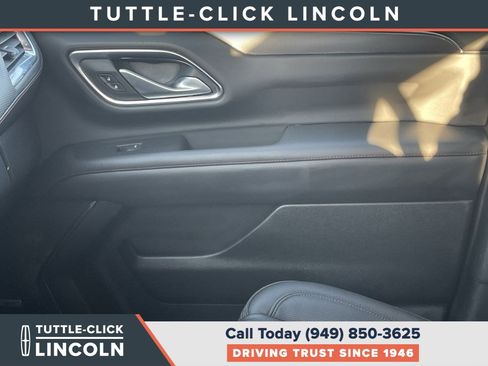 Used 2022 Chevrolet Tahoe RST w/ Luxury Package AWD/4WD image 21