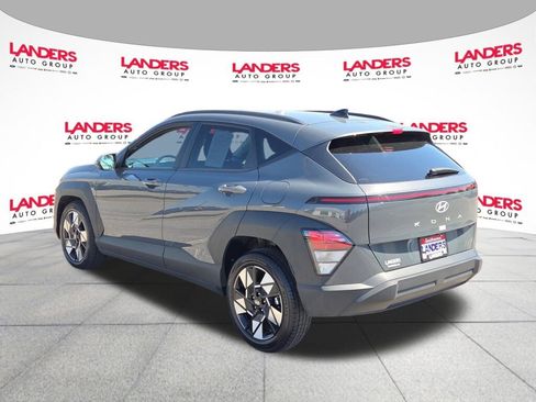 Used 2025 Hyundai Kona SEL FWD image 5