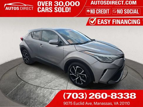 Used 2020 Toyota C-HR XLE FWD image 1