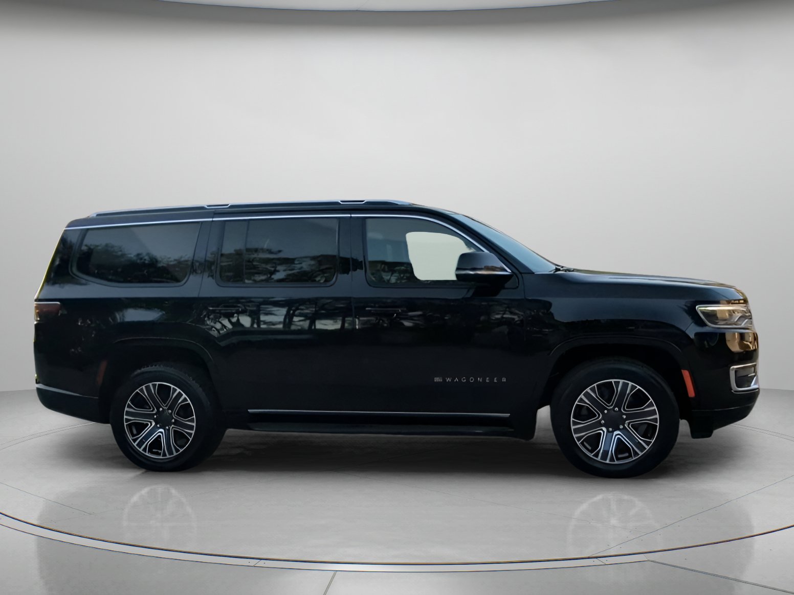Used 2024 Jeep Wagoneer Series II AWD/4WD image 33