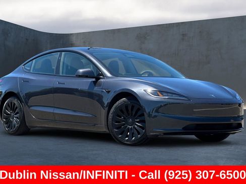 Used 2025 Tesla Model 3 Long Range RWD image 2