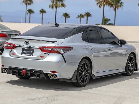 Used 2024 Toyota Camry XSE FWD image 7