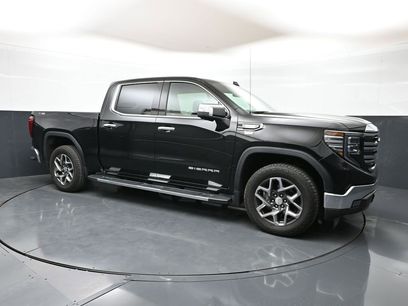 Used 2022 GMC Sierra 1500 SLT w/ SLT Premium Package