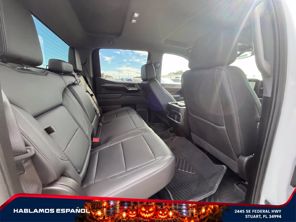 Used 2025 Chevrolet Silverado 1500 LTZ AWD/4WD image 18