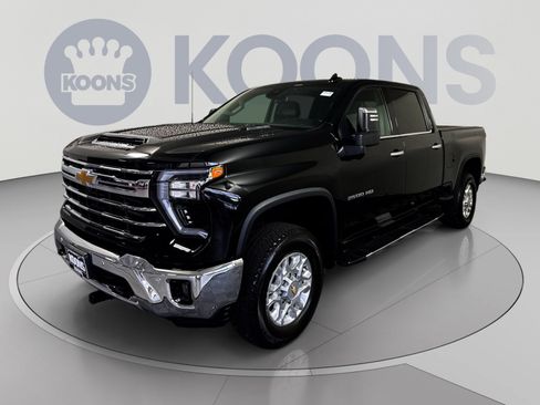Used 2024 Chevrolet Silverado 2500 LTZ w/ LTZ Convenience Package AWD/4WD image 1