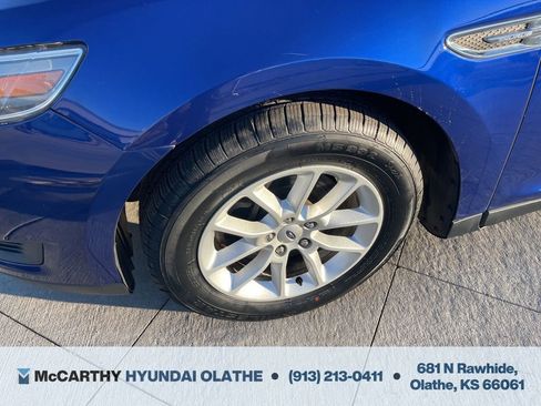 Used 2013 Ford Taurus SE image 15