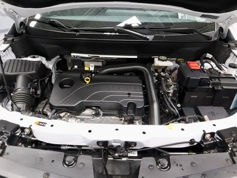 Used 2026 Chevrolet Equinox LT FWD image 18
