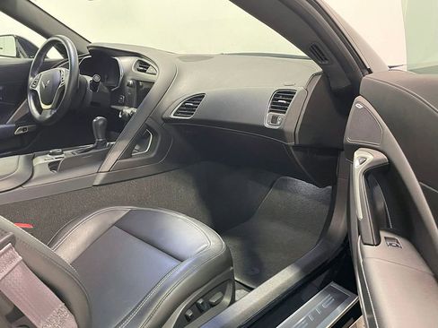 Used 2015 Chevrolet Corvette Stingray Coupe w/ 2LT Preferred Equipment Group image 40