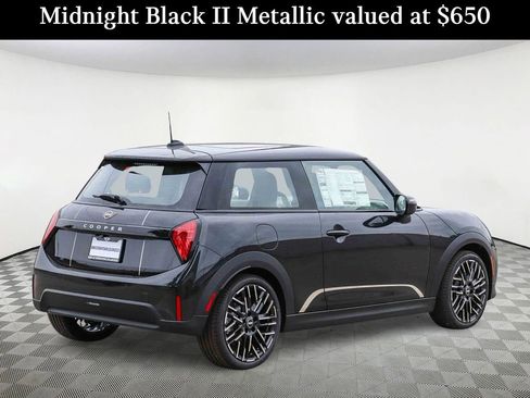 New 2026 MINI Cooper 2-Door Hardtop FWD image 5