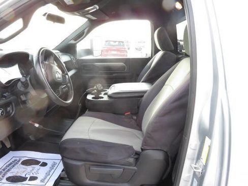 Used 2022 RAM 3500 Tradesman image 10