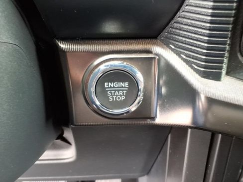 Used 2024 Ford F150 Lariat w/ Equipment Group 502A High AWD/4WD image 31