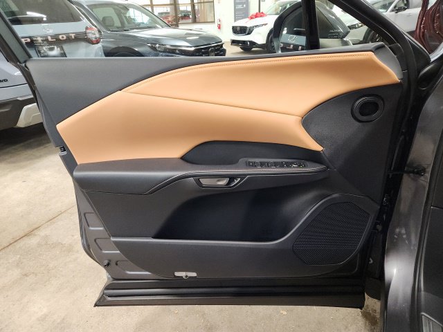 Used 2026 Lexus RX 450h AWD w/ Convenience Package image 21