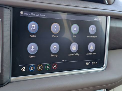 Used 2021 GMC Yukon Denali w/ Denali Premium Package AWD/4WD image 18