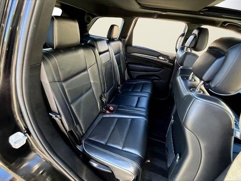 Used 2019 Jeep Grand Cherokee Overland image 24