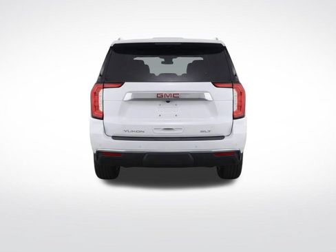 Certified 2023 GMC Yukon SLT w/ SLT Luxury Package AWD/4WD image 35
