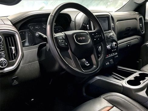 Used 2022 GMC Sierra 1500 AT4 w/ AT4 Premium Package image 14