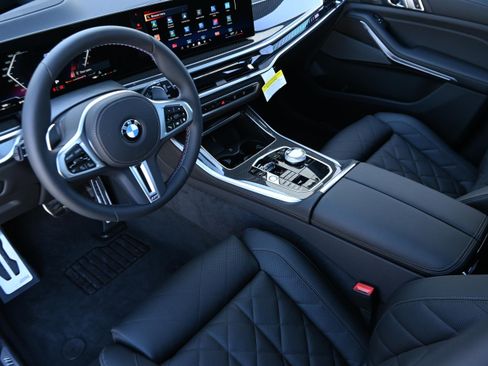 New 2026 BMW X5 M60i image 11