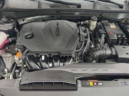 Used 2025 Hyundai Sonata SEL FWD image 21