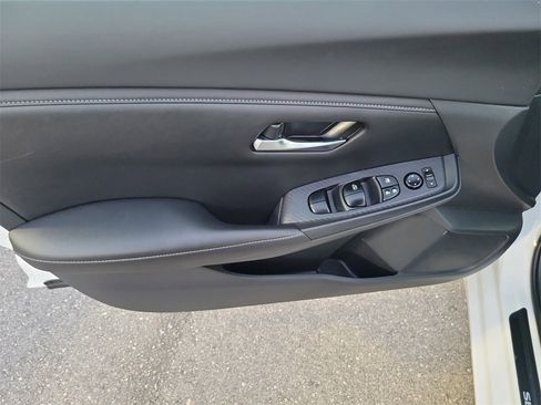 Certified 2023 Nissan Sentra SV w/ All-Weather Package image 15